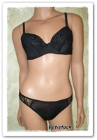 Ensemble soutien-gorge bonnet B et string noir sexy pas cher